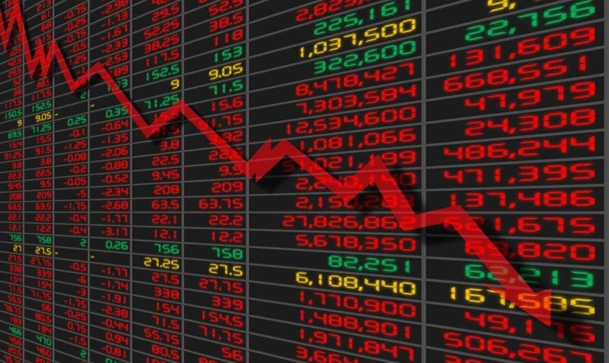 Χρηματιστήριο: Πώς το Δημόσιο έχασε 40 δισ. στις τράπεζες – Αντιστοιχούν σε ΕΝΦΙΑ 16 ετών!